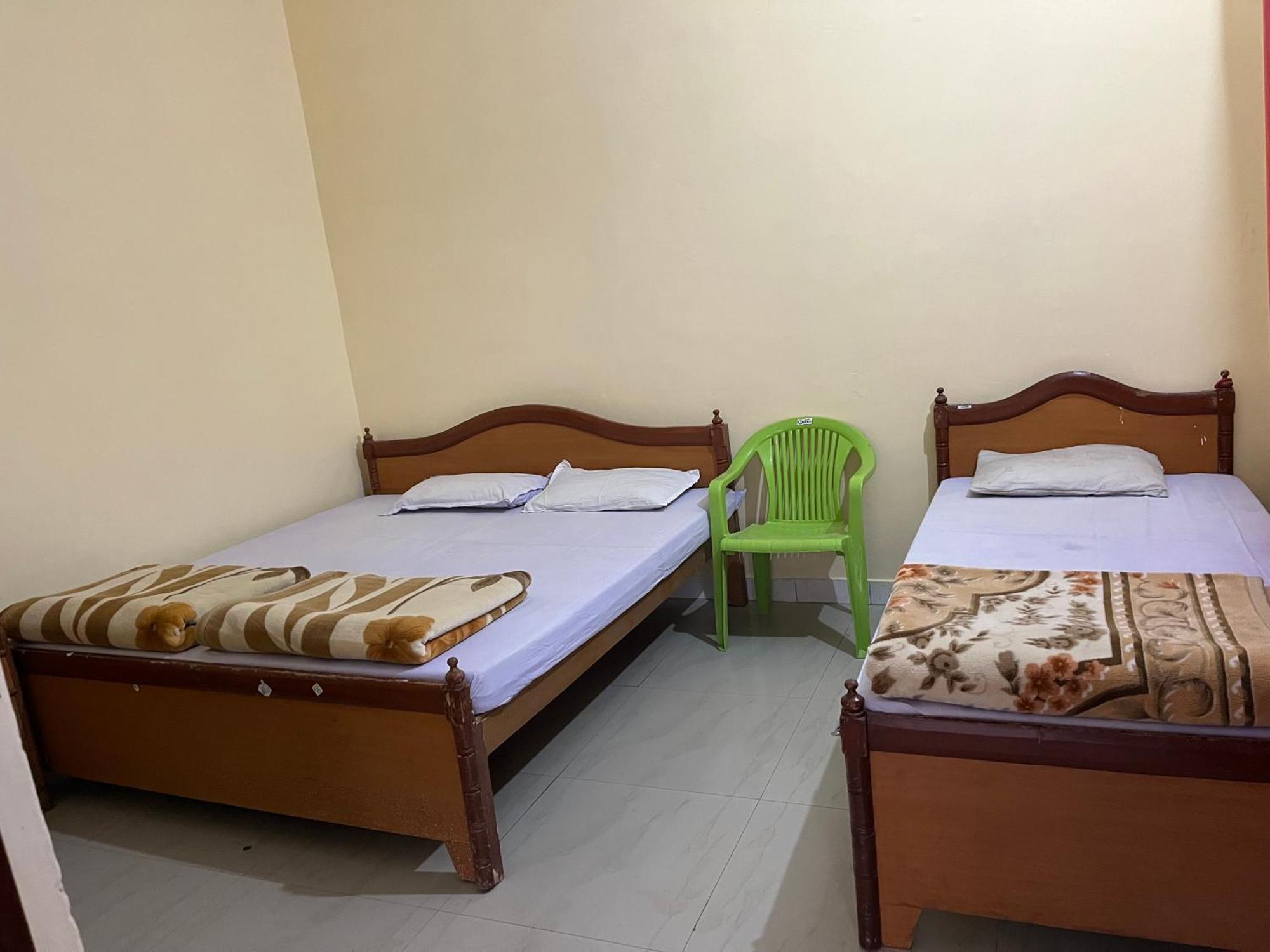 Hotel Jagat Raj, Sitapur Sitapur  Exterior photo